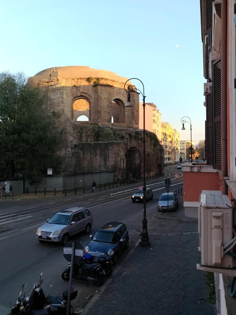 Locanda Sant'Anna 2* Rom